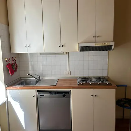 F A L S T A F F Διαμέρισμα